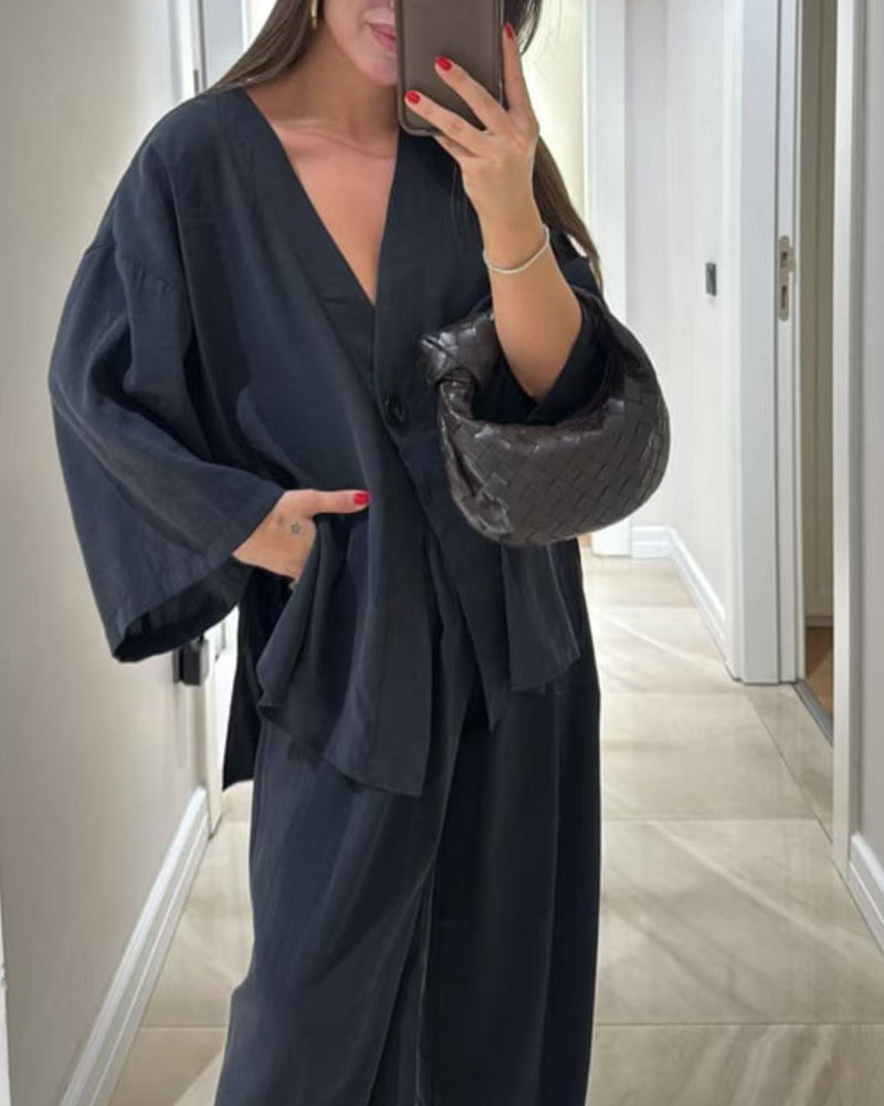 Set Casual în Două Piese cu Top cu Decolteu V și Pantaloni