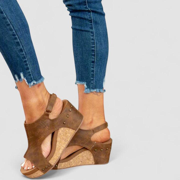 Vreni | Sandale ortopedice făcute manual pentru confort maxim