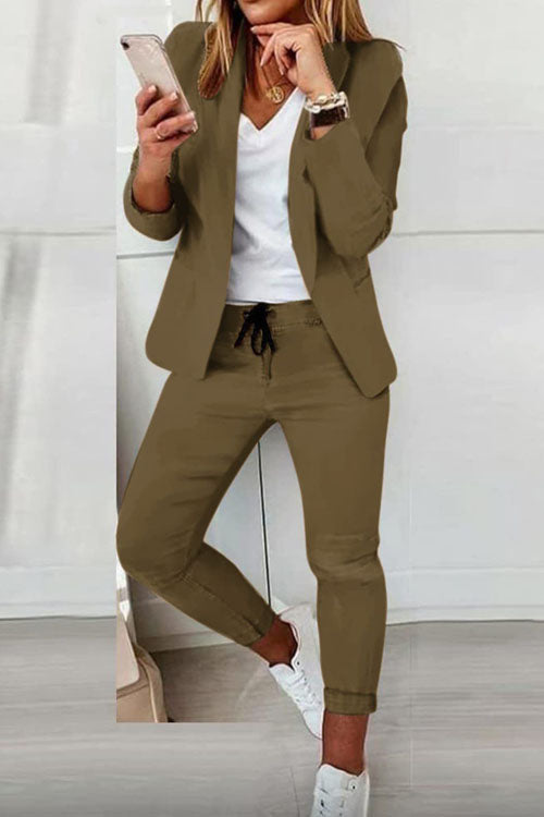 Set Costum Casual și la Modă