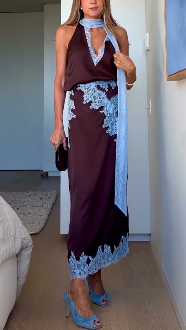 Set Costum Elegant Maro-Albastru cu Top cu Panouri din Dantelă și Fustă