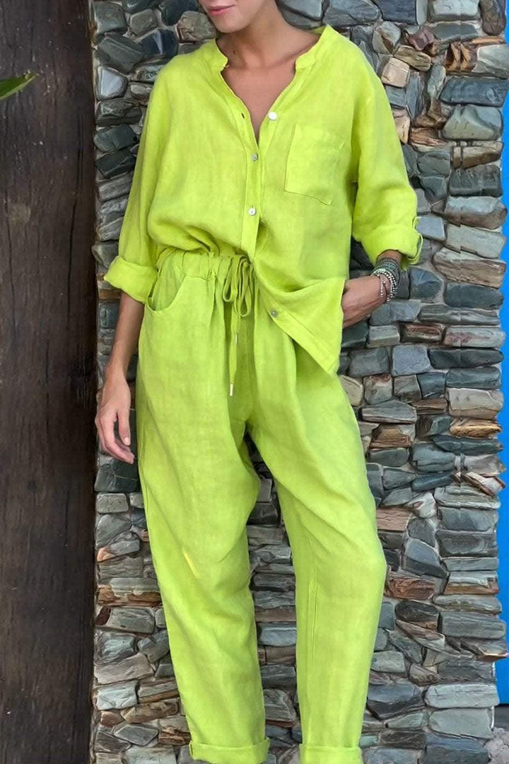 Set Casual în Două Piese Unicolor din Bumbac-In cu Cămașă cu Decolteu V și Pantaloni