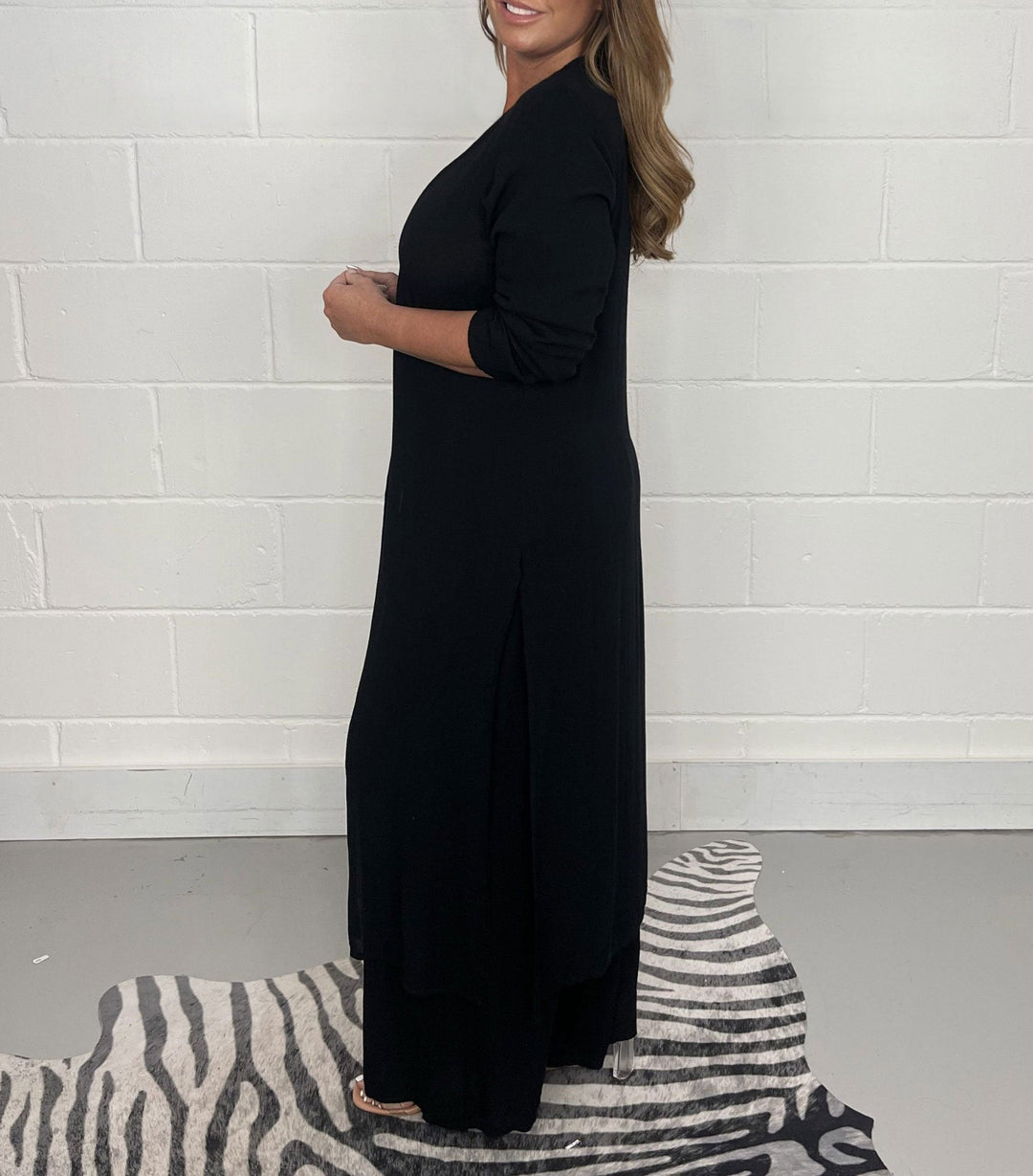 Set Casual în Două Piese cu Top Lung și Pantaloni Asortați