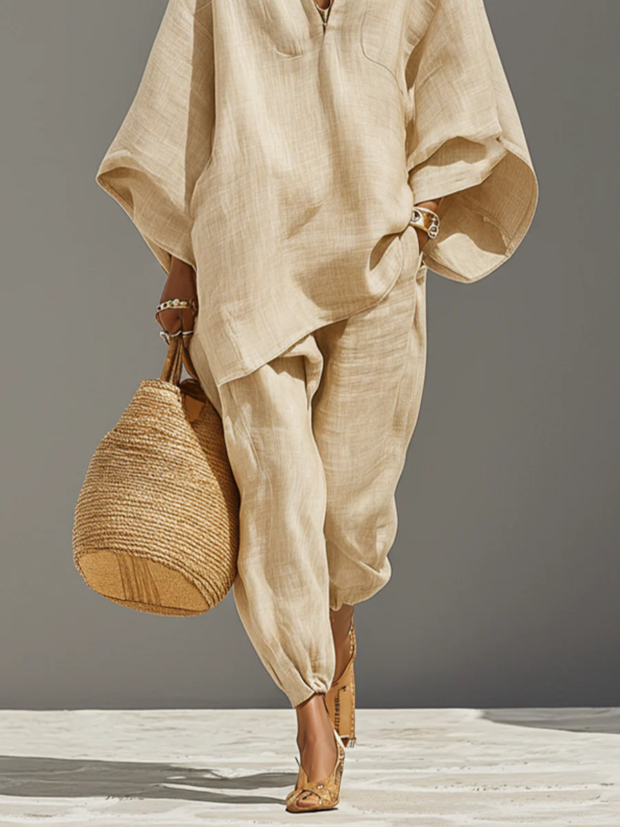 Costum Minimalist Kaki Deschis cu Top Asimetric și Pantaloni Jogger