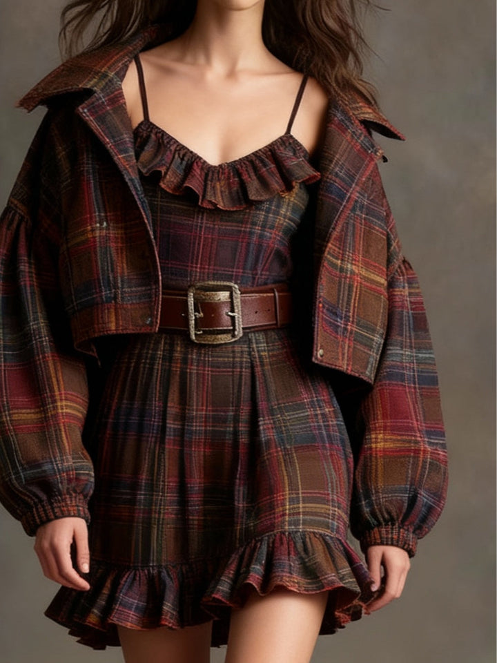Set Vintage cu Rochie Mini în Carouri cu Volane și Jachetă Lejeră (cu centură)